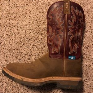 Women’s size 7.5 Twisted X workboots
